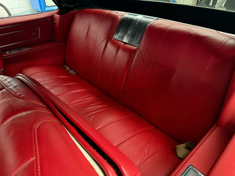 Afbeelding 11/20 van Cadillac DeVille Convertible (1966)