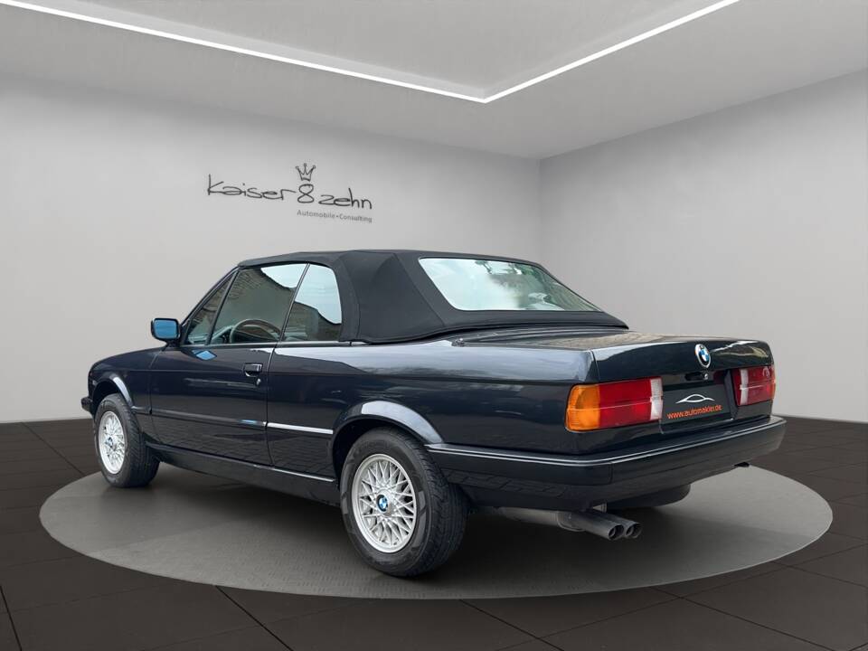 Imagen 21/27 de BMW 320i (1989)