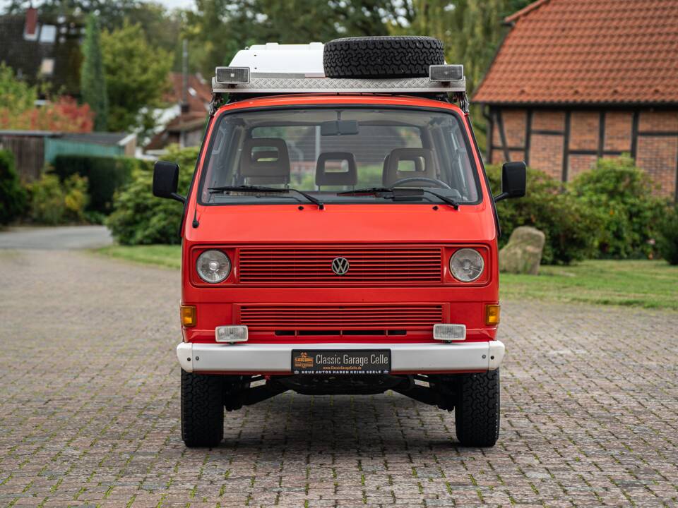 Bild 6/94 von Volkswagen T3 Transporter Syncro 2.1 (G-Kat) (1986)