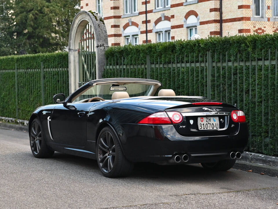 Imagen 7/43 de Jaguar XKR (2007)