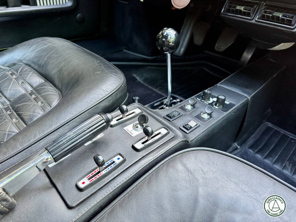 Image 35/43 of Ferrari 512 BB (1979)