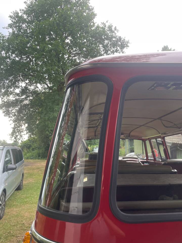 Bild 27/41 von Mercedes-Benz O 319 D (1966)