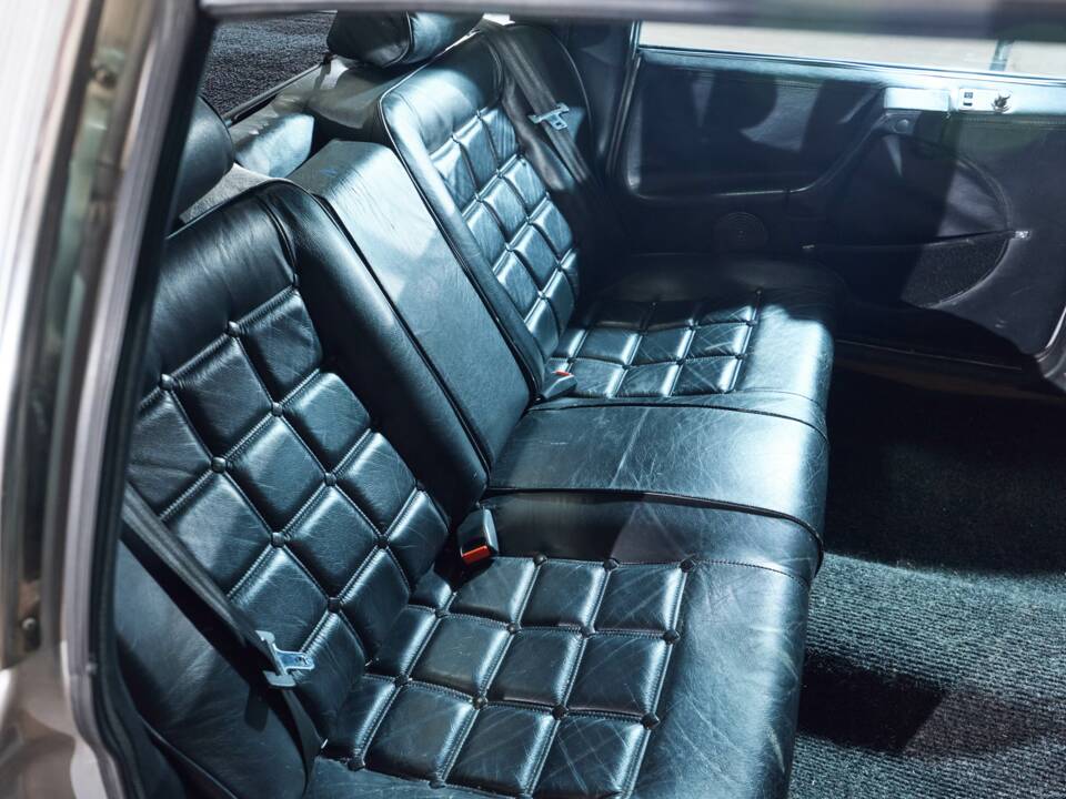 Afbeelding 30/47 van Citroën CX Prestige injection (1982)