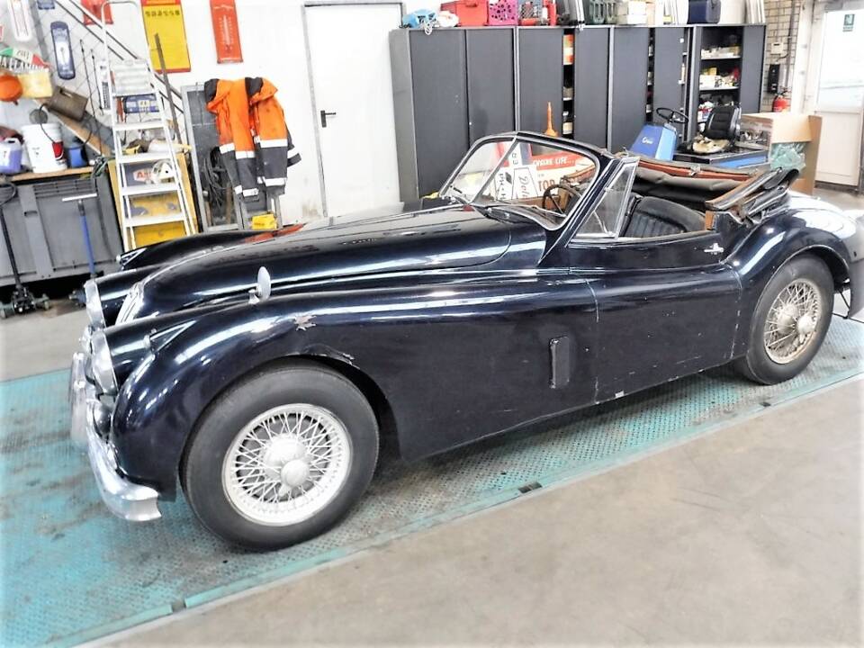 Bild 36/50 von Jaguar XK 140 DHC (1957)