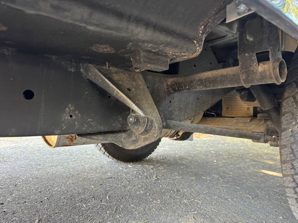 Bild 50/55 von Land Rover Defender 90 Heritage (2006)