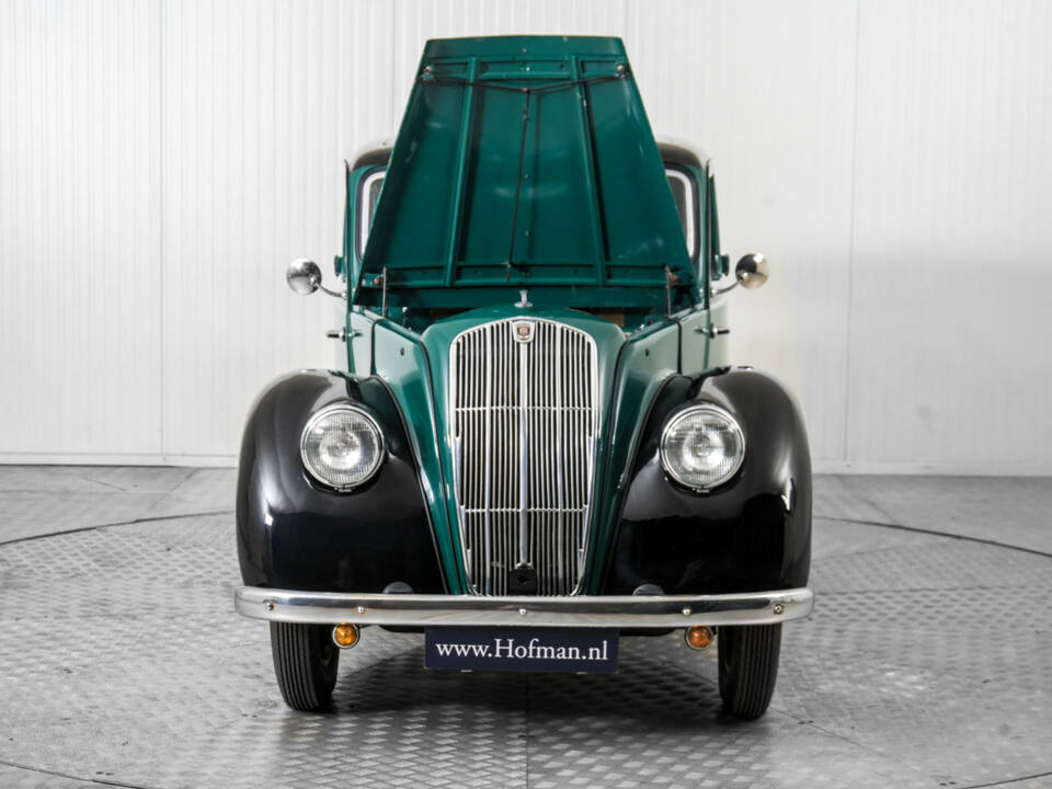 Image 36/50 de Morris Eight (1939)