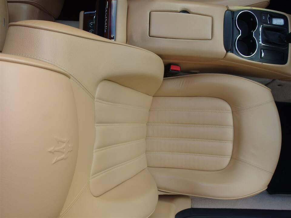 Bild 56/99 von Maserati Quattroporte 4.2 (2007)