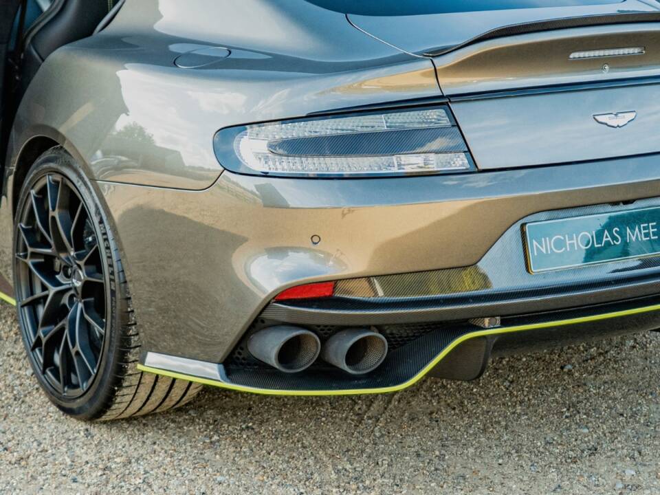 Imagen 27/52 de Aston Martin Rapide AMR (2020)