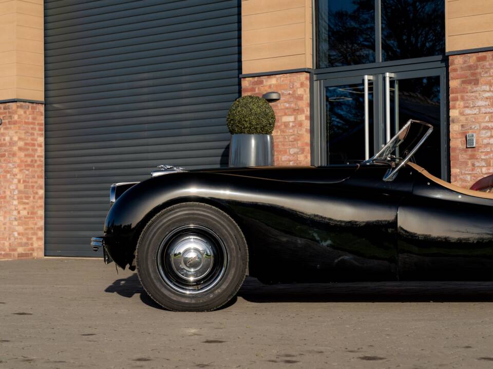 Afbeelding 11/58 van Jaguar XK 120 OTS (1951)