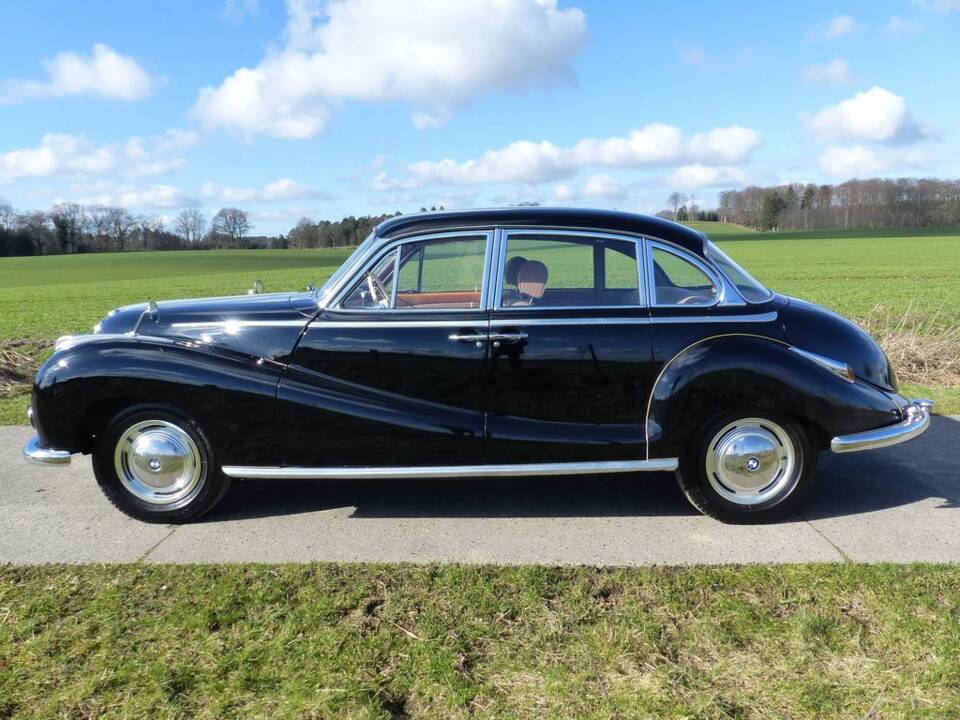 BMW 502 Limousine schwarz 1955