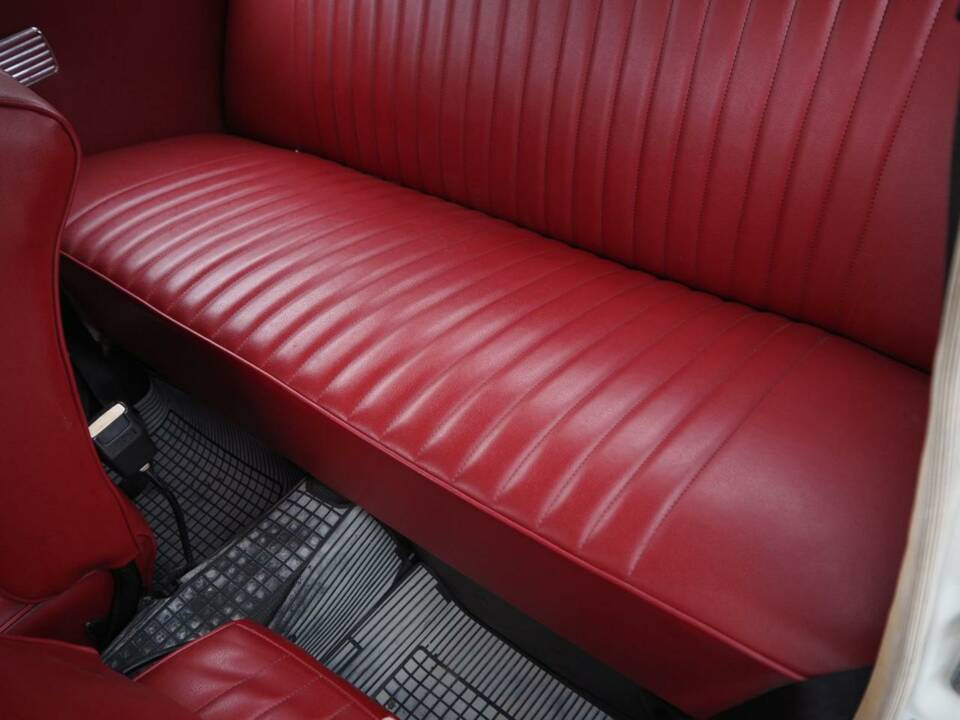 Bild 41/50 von Volkswagen Käfer 1300 (1968)