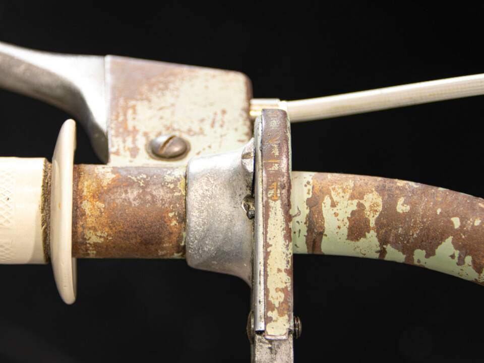 Image 37/50 of Piaggio DUMMY (1953)