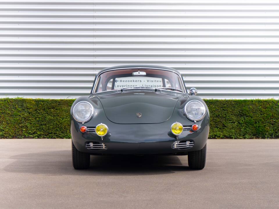 Afbeelding 2/20 van Porsche 356 C 1600 SC (1964)