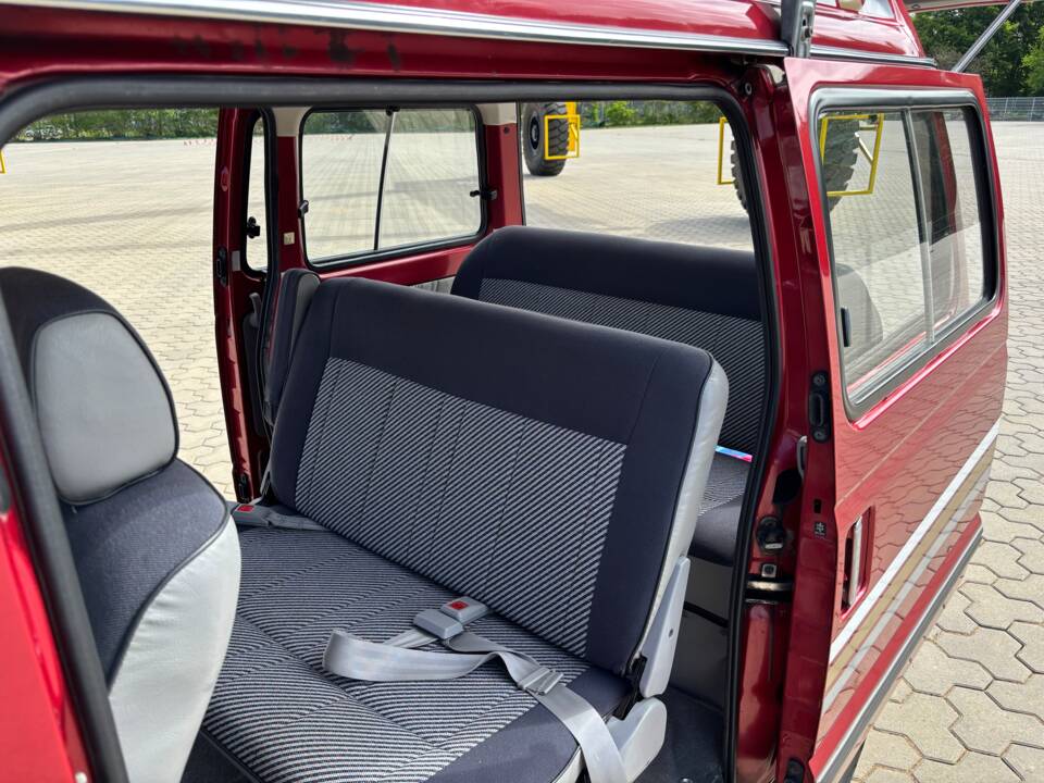 Image 16/25 of Subaru Libero 1.2 (1991)