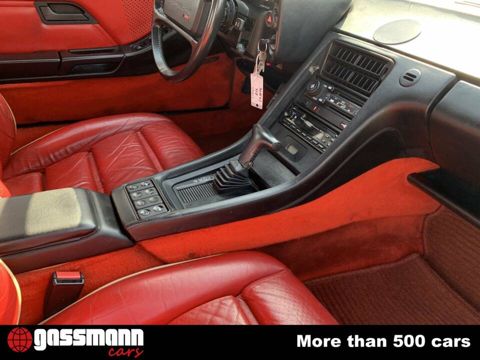 Image 11/15 of Porsche 928 S (1986)