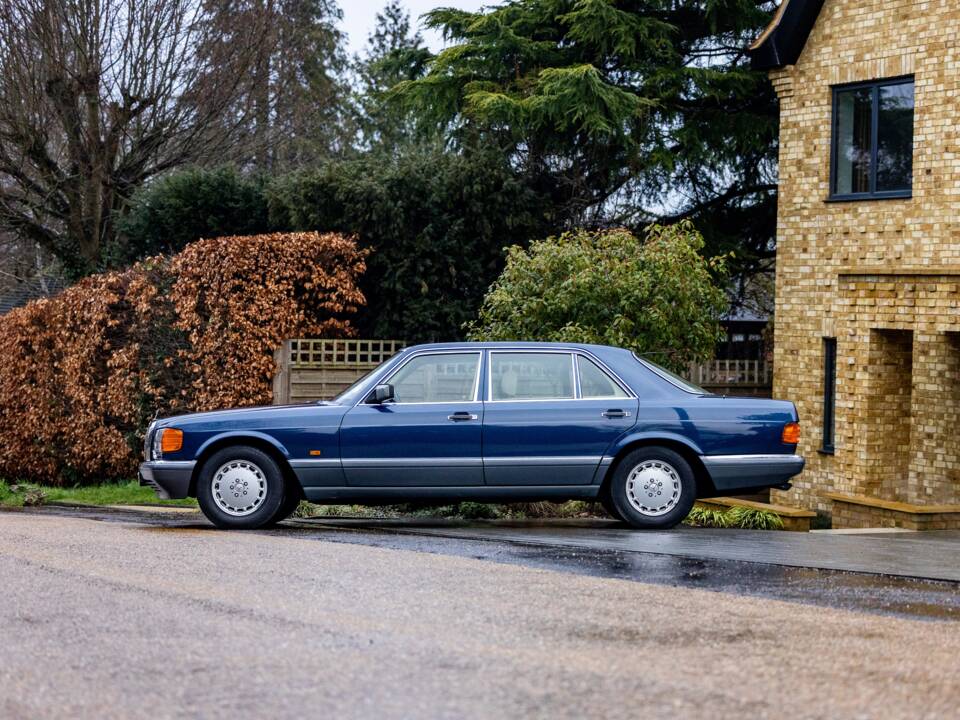 Bild 28/49 von Mercedes-Benz 560 SEL (1986)