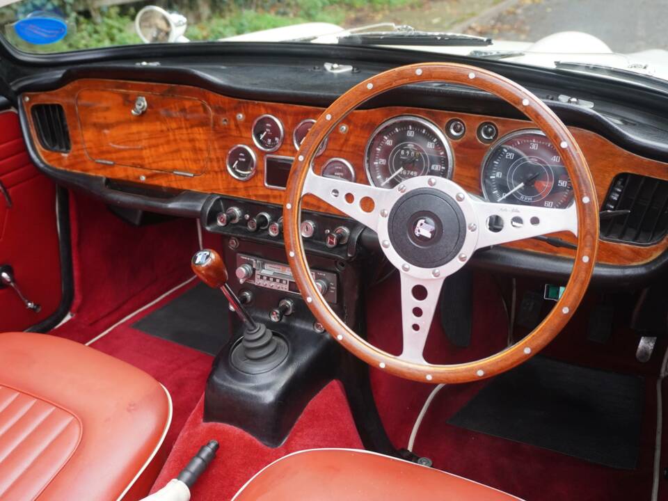 Bild 8/19 von Triumph TR 4A (1966)