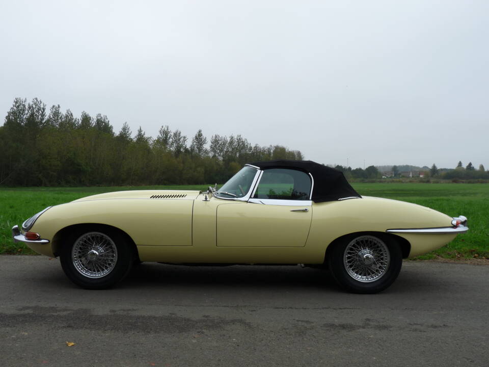 Imagen 25/27 de Jaguar E-Type 4.2 (1967)