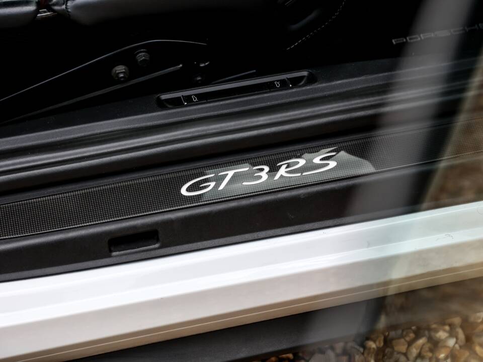 Afbeelding 37/43 van Porsche 911 GT3 RS (2015)