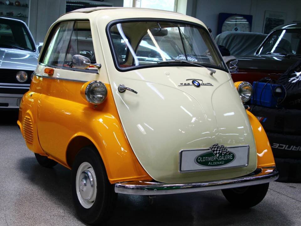 Image 4/23 of BMW Isetta 250 (1955)