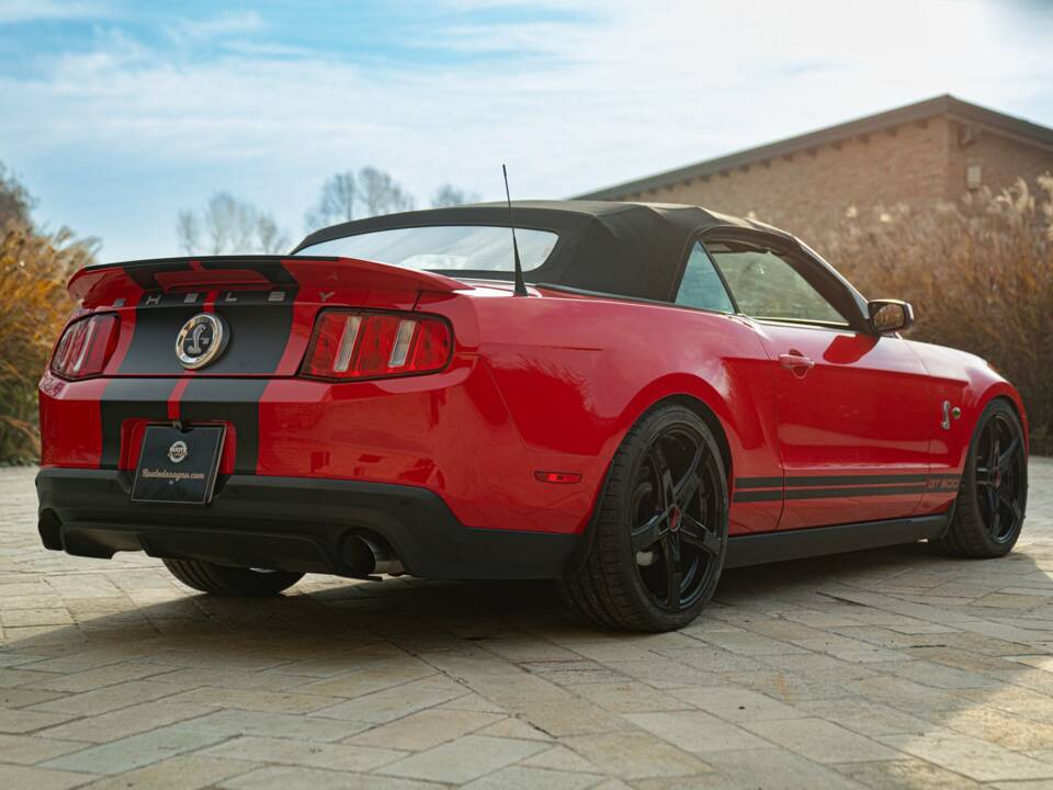 Image 6/50 of Ford Mustang Shelby GT 500 (2011)