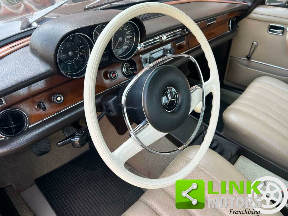 Immagine 10/10 di Mercedes-Benz 280 SE (1970)