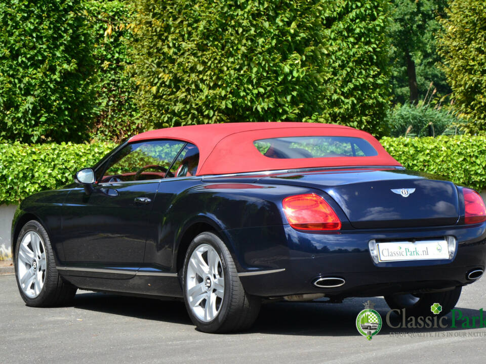 Bild 11/50 von Bentley Continental GTC (2007)