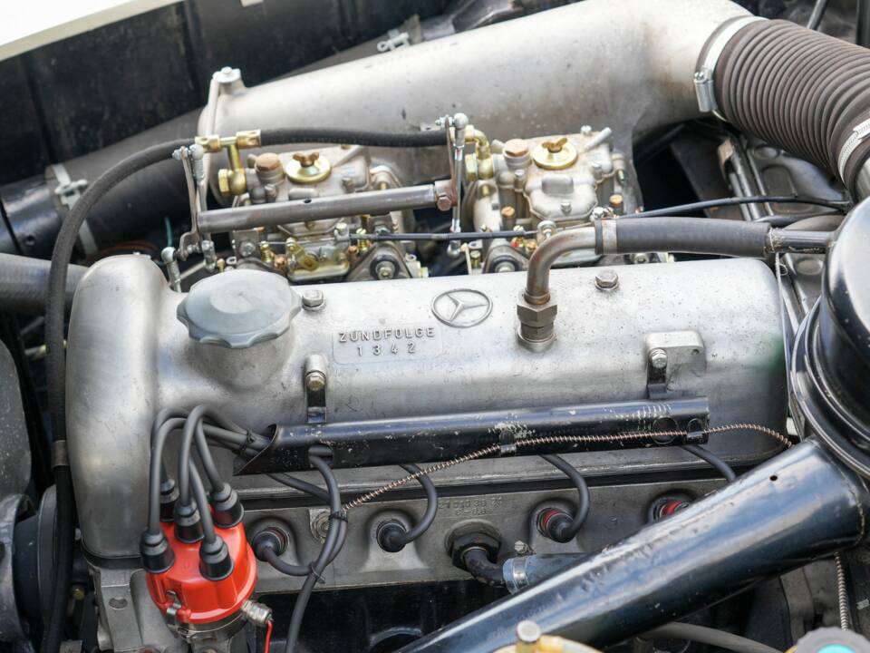 Afbeelding 33/35 van Mercedes-Benz 190 SL (1959)