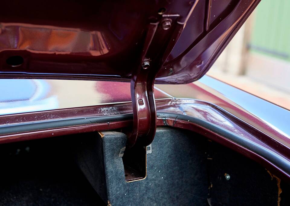 Bild 55/200 von Cadillac Coupe DeVille (1968)