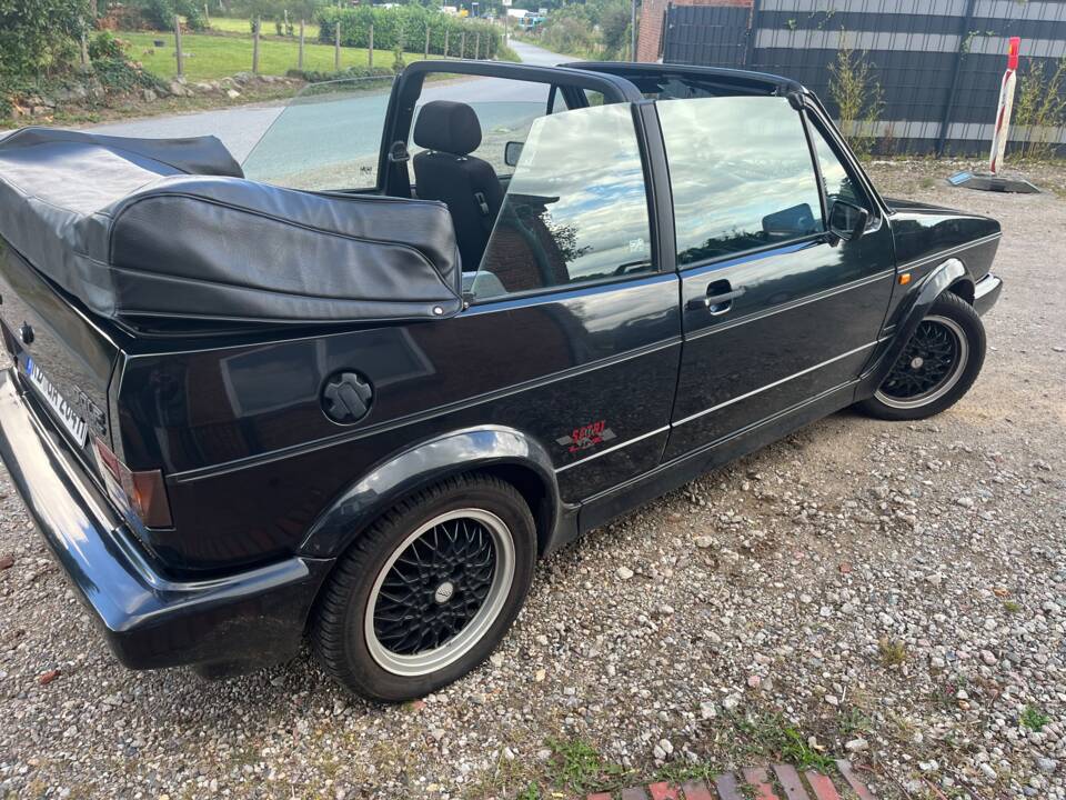 Image 62/78 de Volkswagen Golf Mk I Convertible 1.8 (1989)