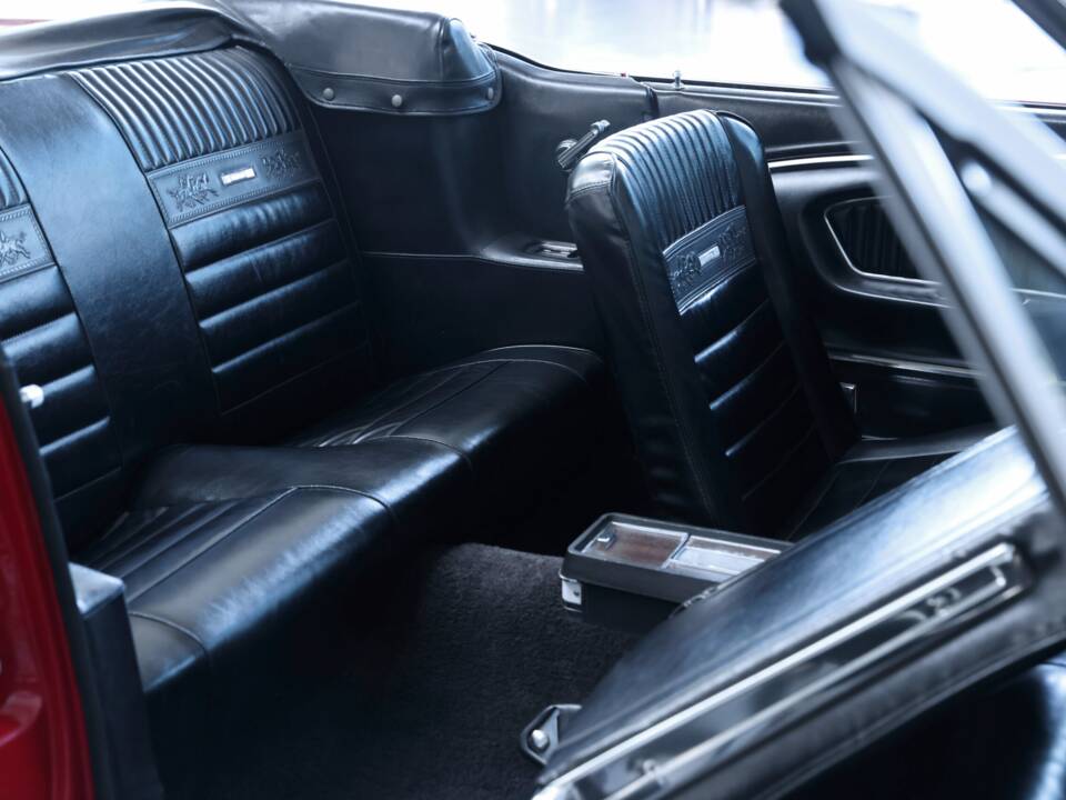 Immagine 37/50 di Ford Mustang 289 (1965)