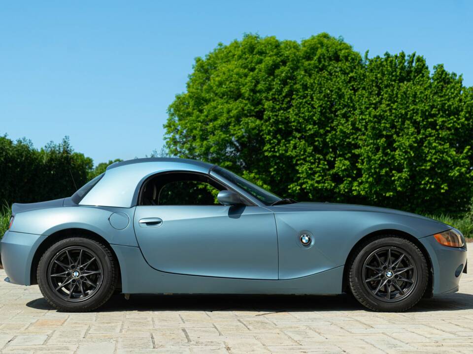 Image 5/49 of BMW Z4 2.2i (2004)