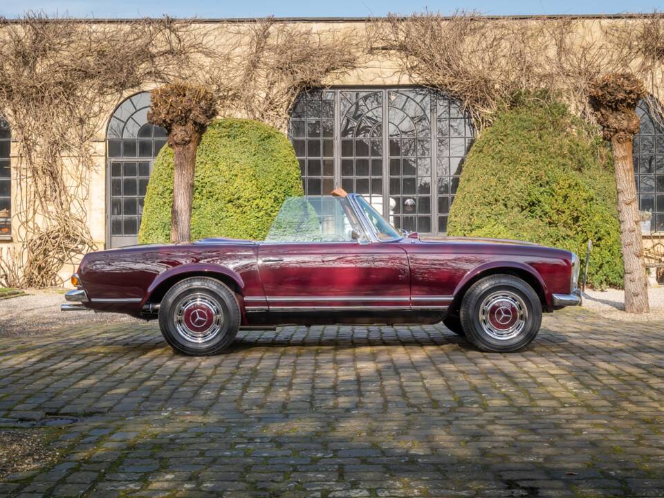 Image 3/35 de Mercedes-Benz 230 SL (1963)