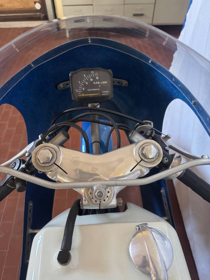 Image 50/50 of Suzuki 500 TT SAIAD (1972)