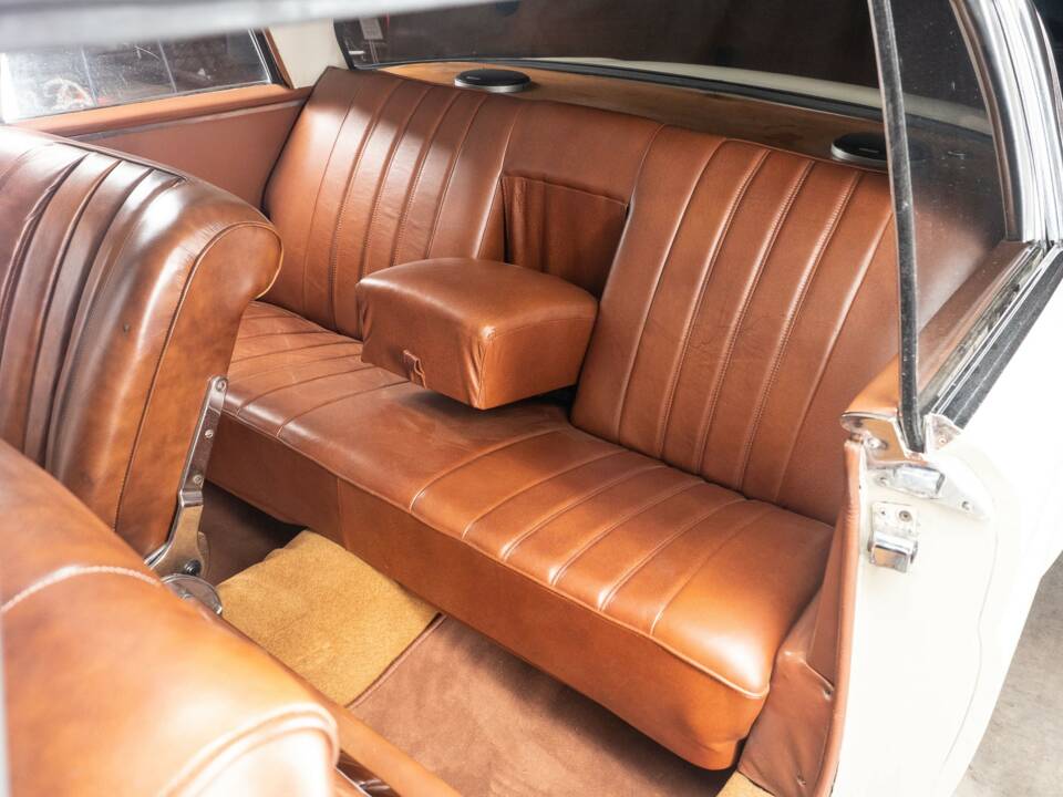 Image 12/54 of Mercedes-Benz 220 SE b (1963)