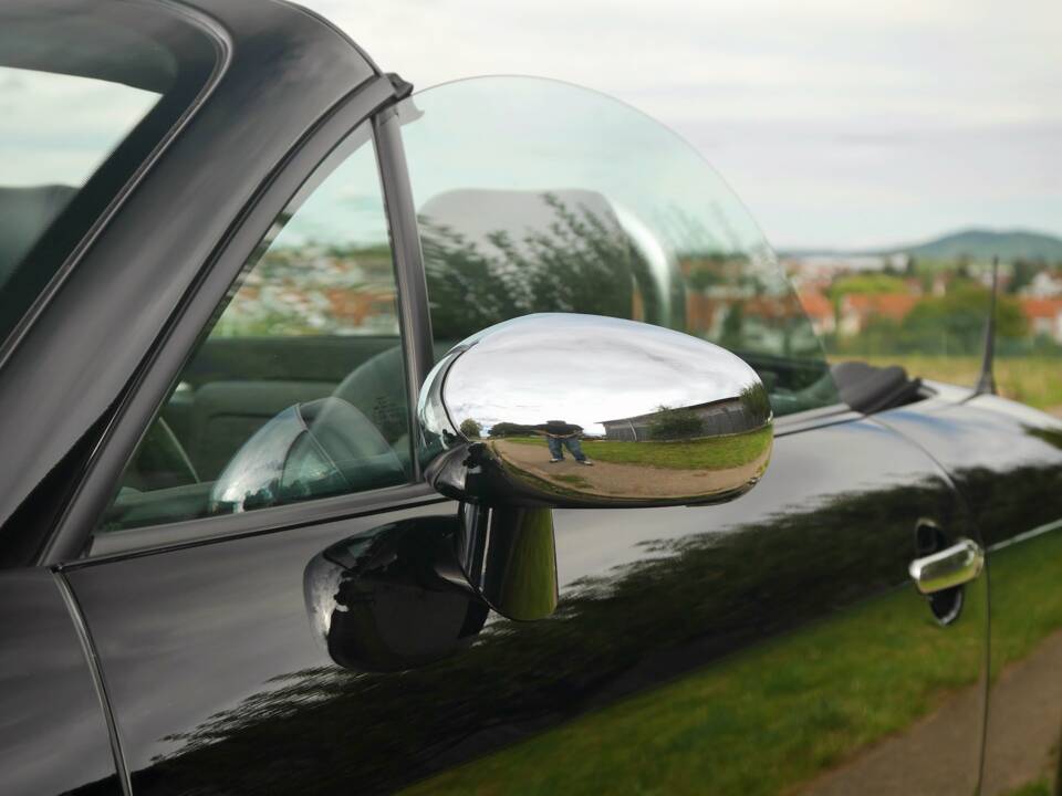 Image 15/35 of Audi TT 3.2 quattro (2004)