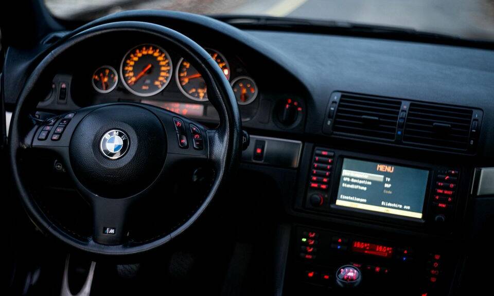 Afbeelding 2/8 van BMW M5 (2000)