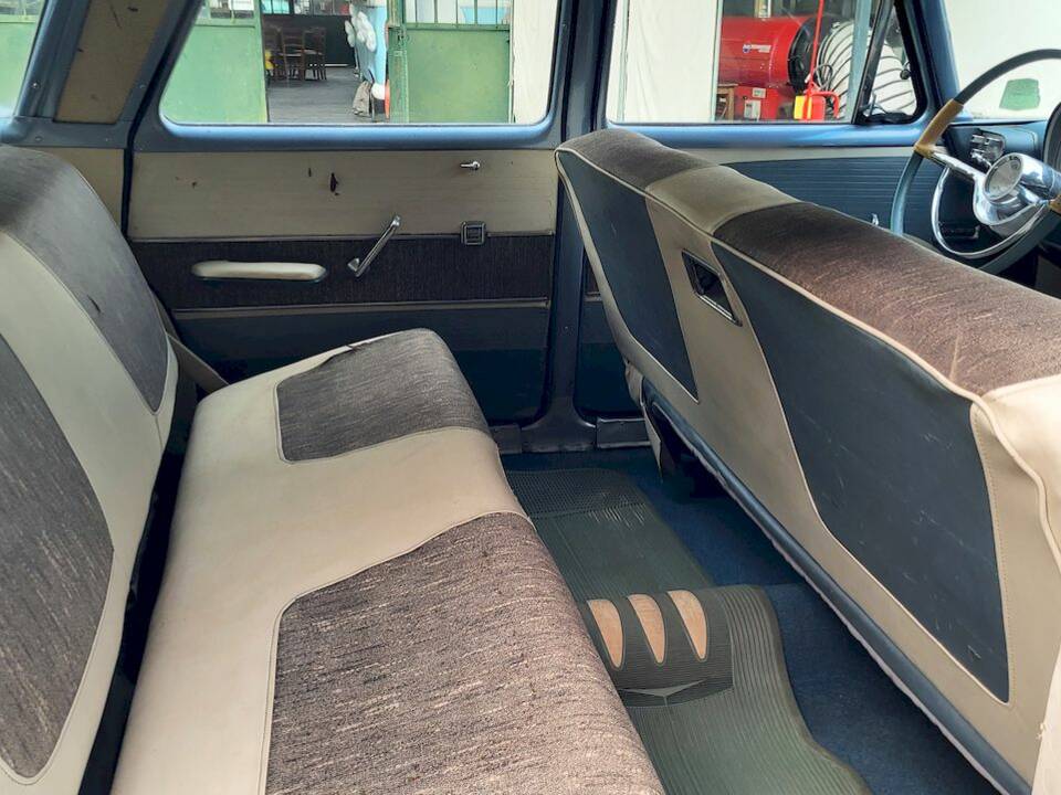 Bild 59/79 von Plymouth Sport Suburban (1958)