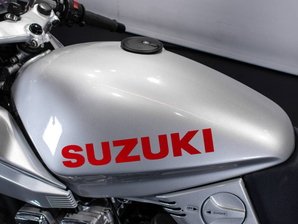 Image 29/32 of Suzuki DUMMY (1983)