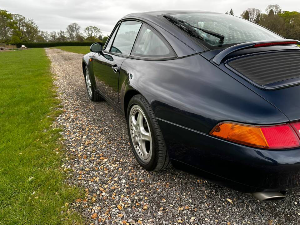 Bild 29/54 von Porsche 911 Targa (1997)