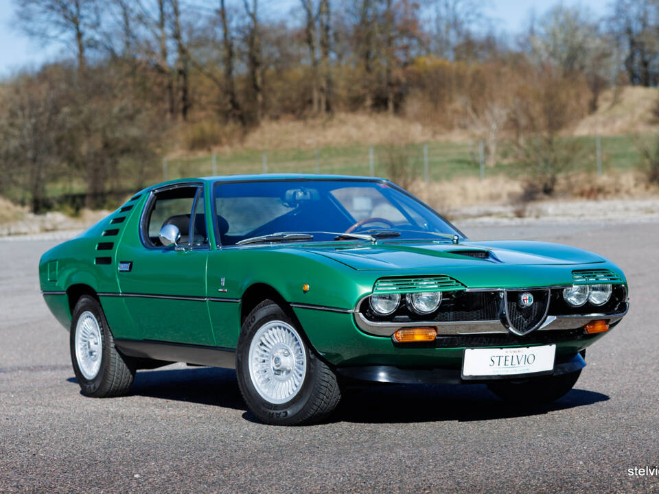 Image 6/49 de Alfa Romeo Montreal (1974)