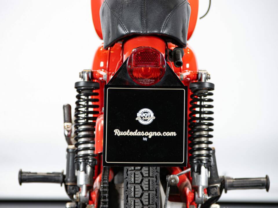 Afbeelding 28/50 van Aermacchi DUMMY (1964)