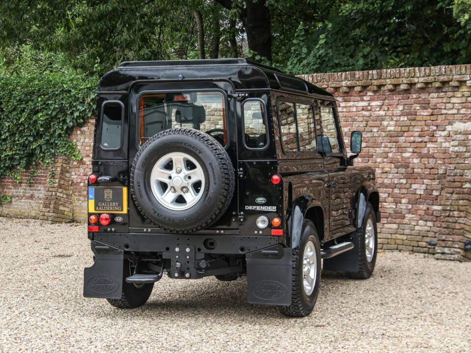 Obraz 42/50 pojazdu Land Rover Defender 90 (2013)