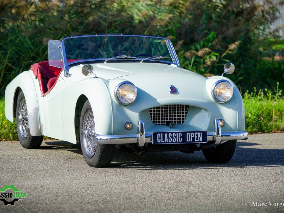 Image 19/45 of Triumph TR 2 (1954)