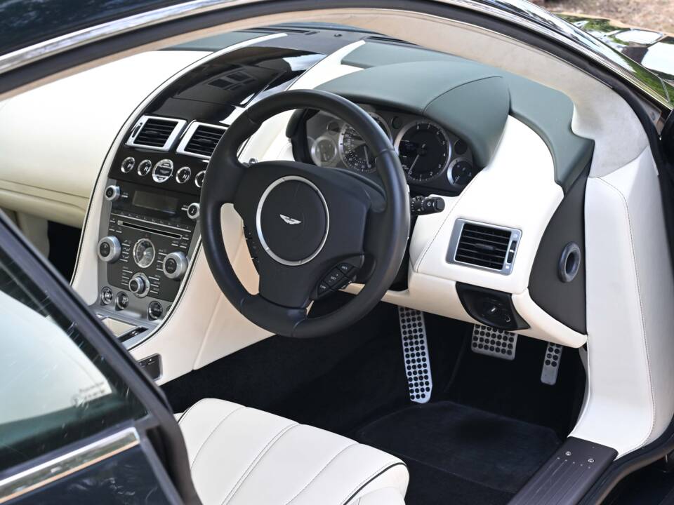 Bild 3/49 von Aston Martin DB 9 (2013)