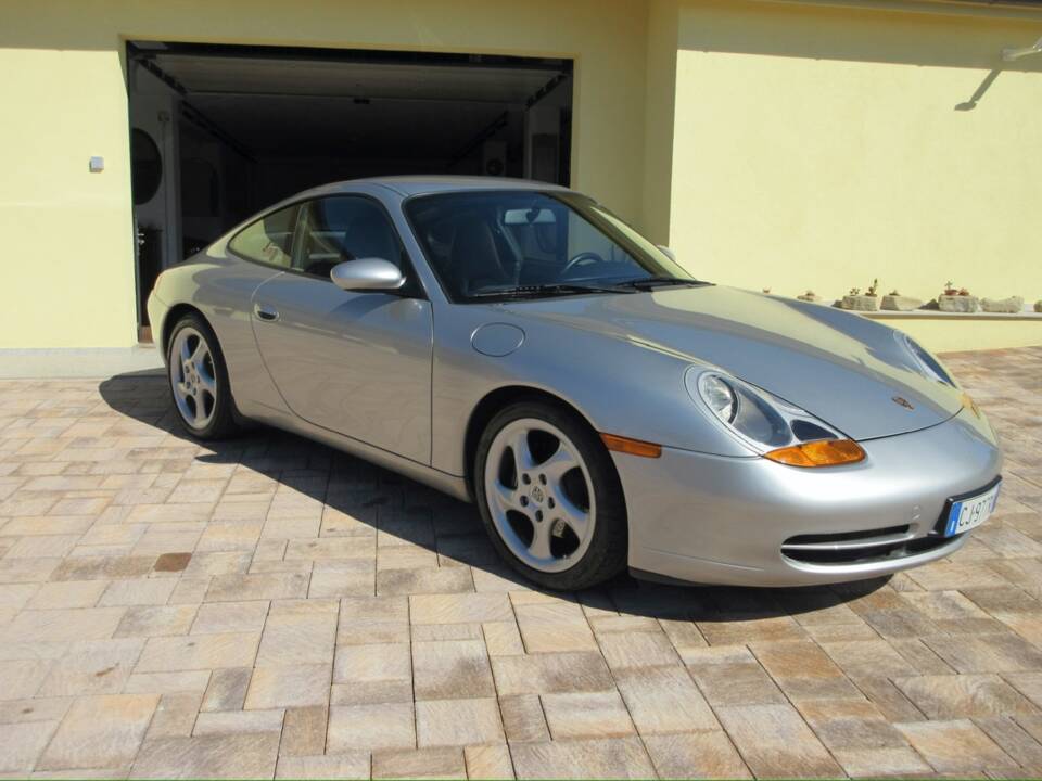 Bild 4/58 von Porsche 911 Carrera (2001)