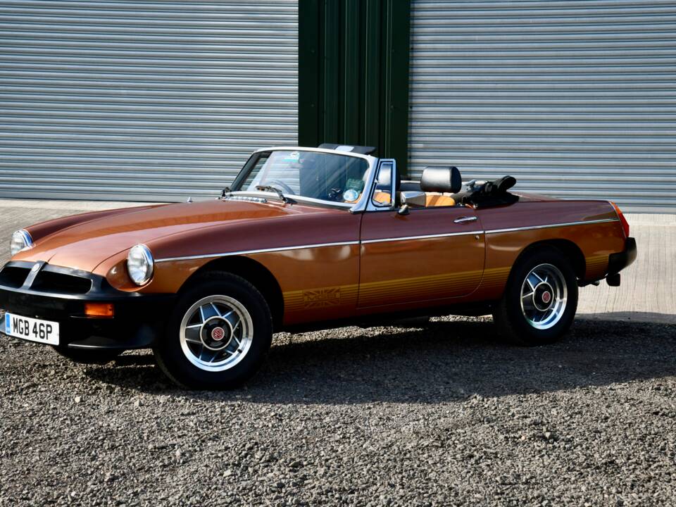 Image 4/8 of MG MGB Limited Edition (1981)