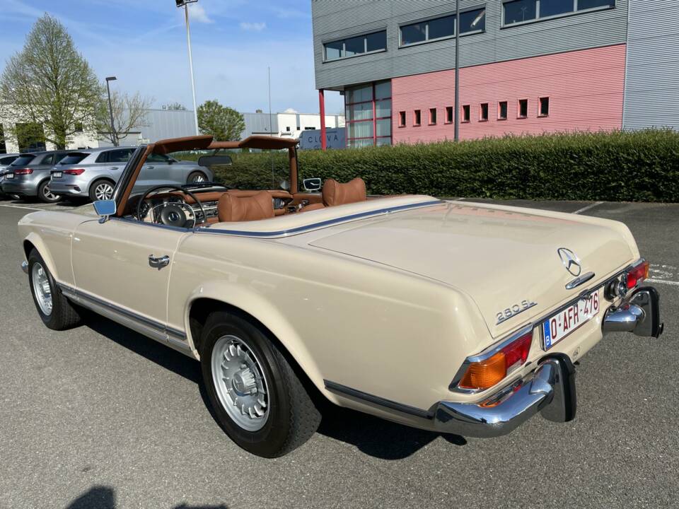Immagine 18/50 di Mercedes-Benz 280 SL (1969)