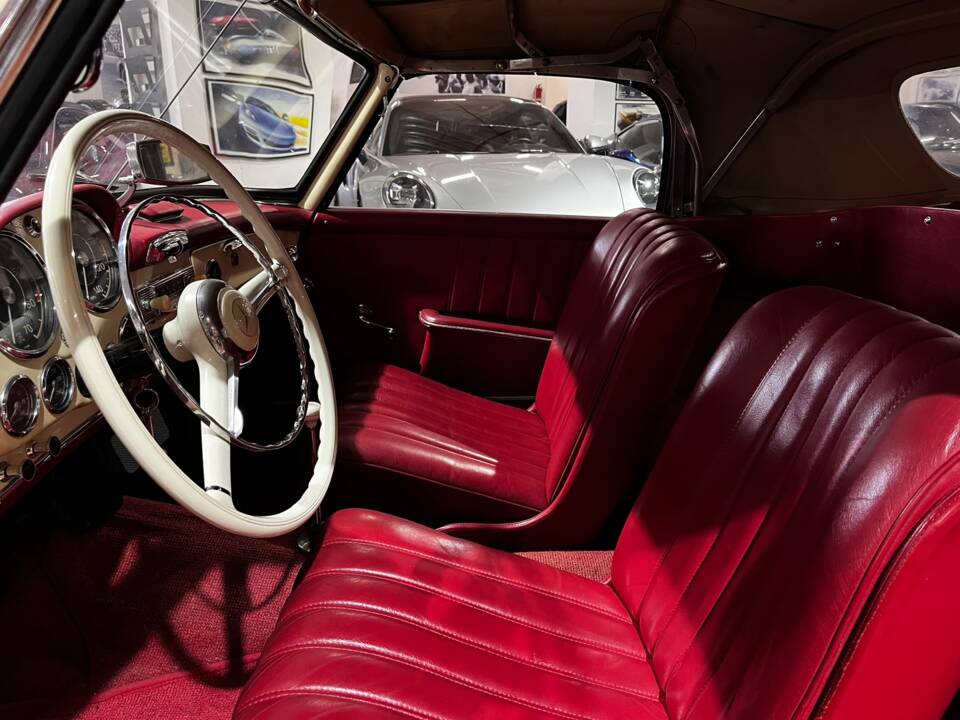 Image 32/58 of Mercedes-Benz 190 SL (1955)