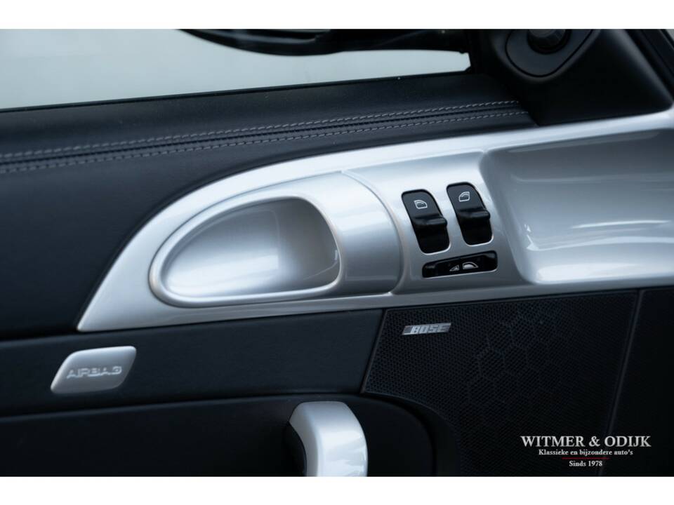 Image 31/37 of Porsche 911 Carrera 4S (2009)